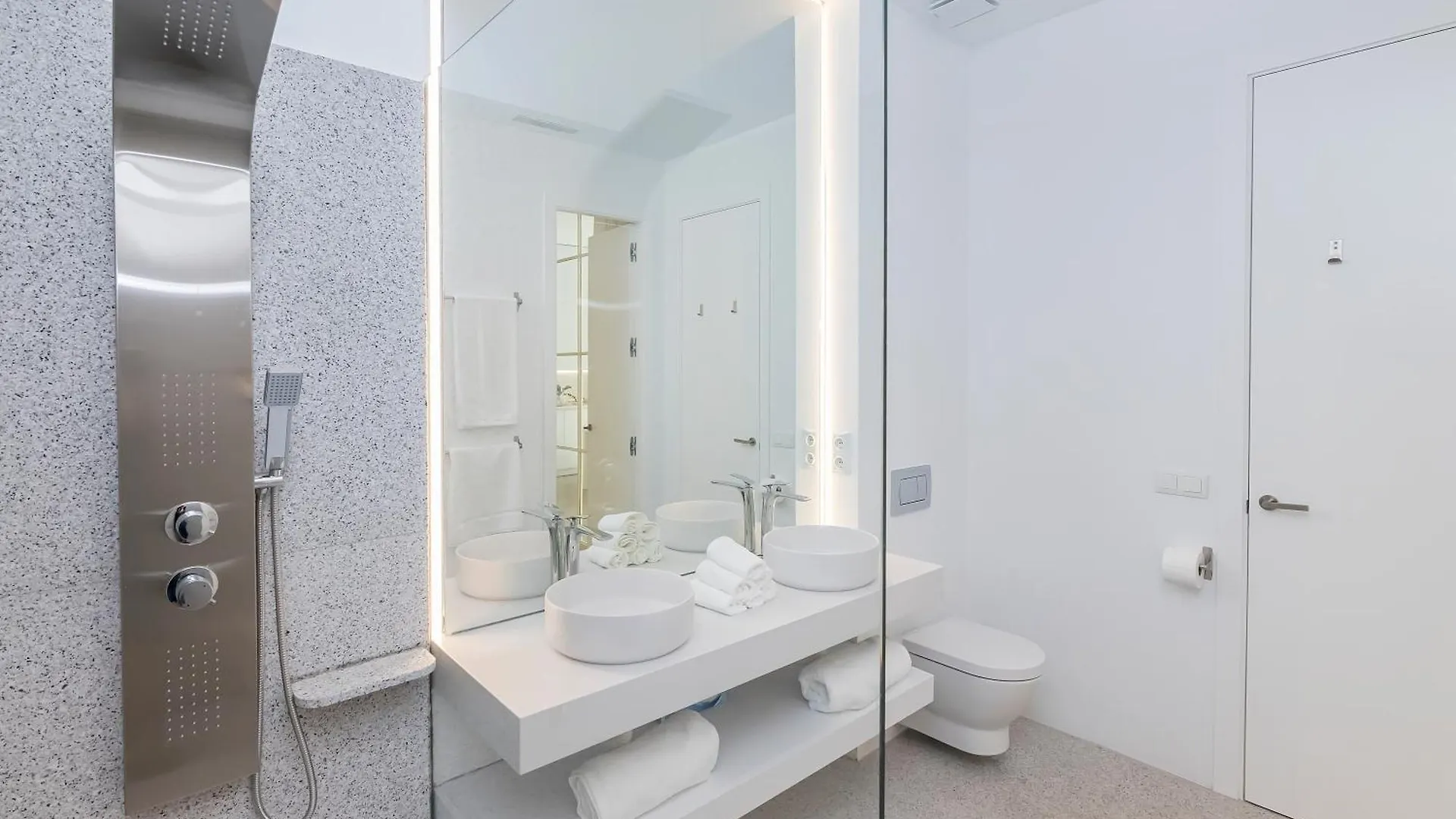 Bhost - Lumiere Suites Córdoba España