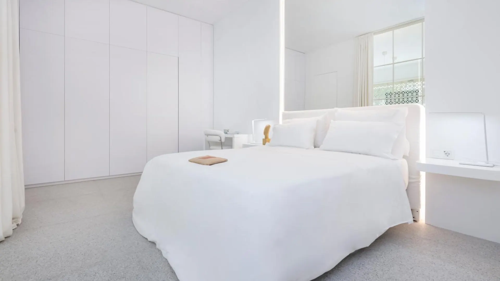 Bhost - Lumiere Suites Córdoba 0*,  España